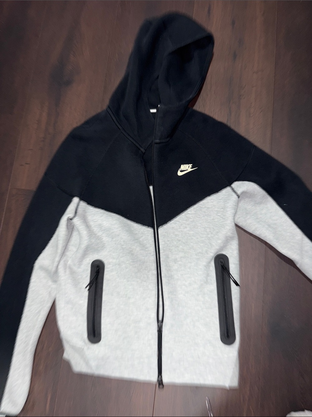 Nike Tek Men’s Black & Light Gray Full-Zip Hooded Jacket